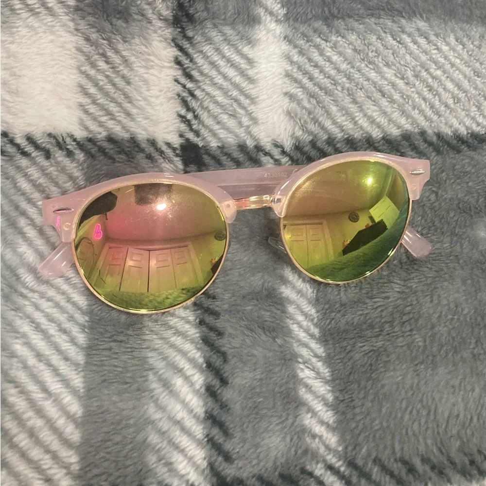 Stylish Pink and Gold Kids Sunglasses
